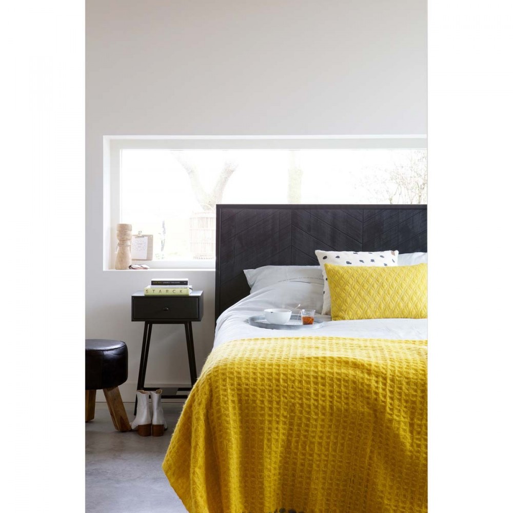 Tête de lit en bois massif chevron par drawer.fr