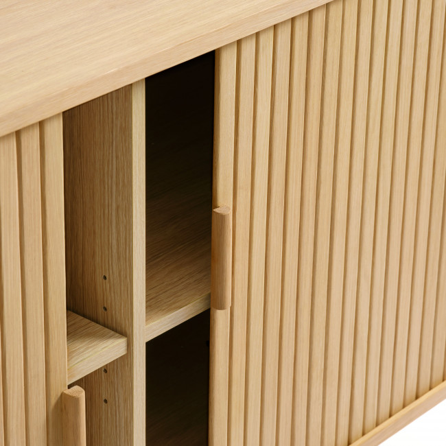 Callan - Buffet aux portes coulissantes en bois strié L160cm