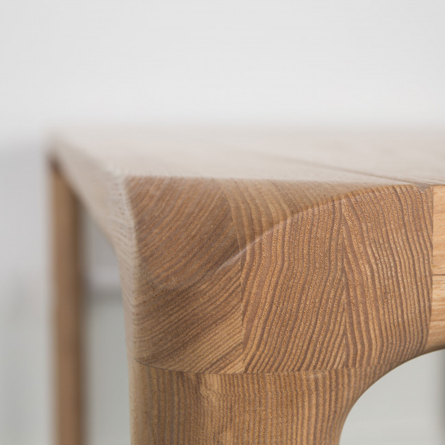 Storm - Table à manger aux bords arrondis en bois 160x90cm