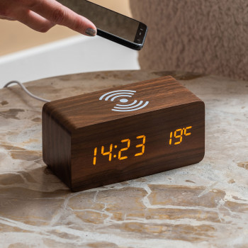 Block - Réveil en bois avec chargeur téléphone