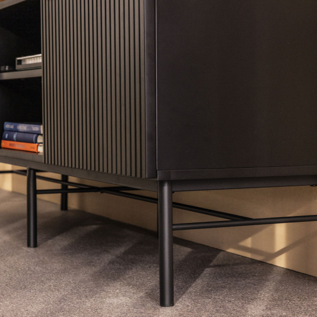 Molly - Meuble tv 2 portes, 2 niches en bois et métal L150cm