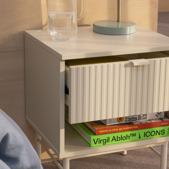 Molly - Table de chevet 1 tiroir, 1 niche en bois et métal