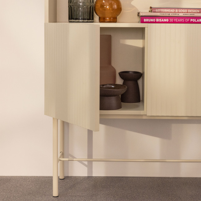 Molly - Bibliothèque 4 niches, 2 portes en bois et métal H180cm