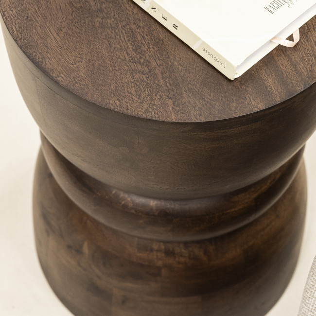 Pulau - Table d'appoint en bois massif ø33,5cm
