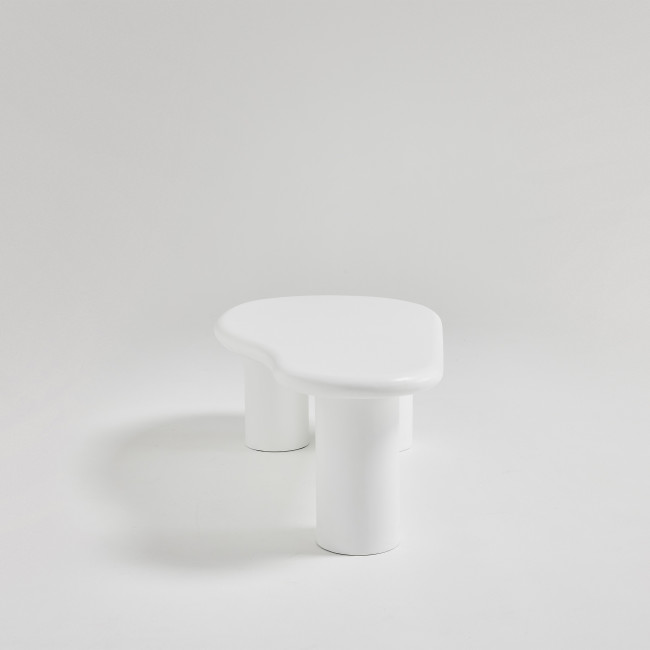 Luna - Table basse organique en fibre de ciment L120cm