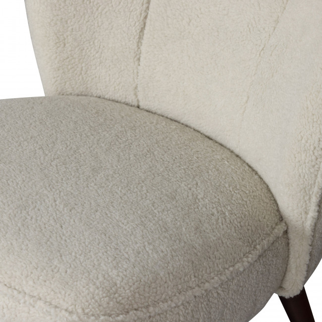 Sara - Fauteuil en tissu bouclette pieds bois foncé