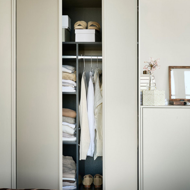 Daily - Armoire 2 portes, 2 tiroirs en bois H200cm