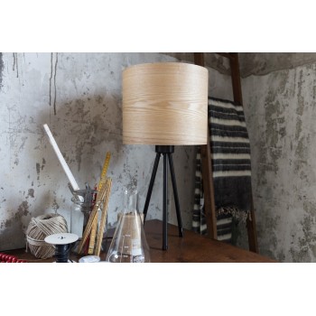 Lampe à trépied et bois Woodland ambiance