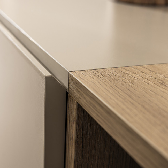 Quenor - Meuble TV 3 portes 1 tiroir en bois et métal L180cm