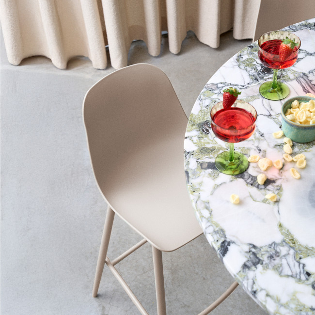 Portland - Lot de 4 tabourets de bar intérieur et extérieur en plastique et métal H65cm