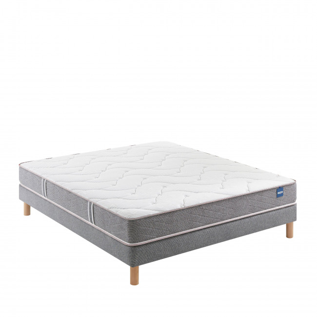 Integral 3 - Matelas en mousse, accueil ferme