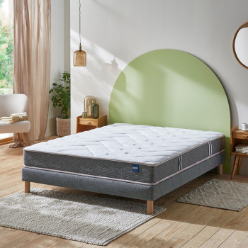 Graduel 3 - Matelas en mousse, accueil moelleux