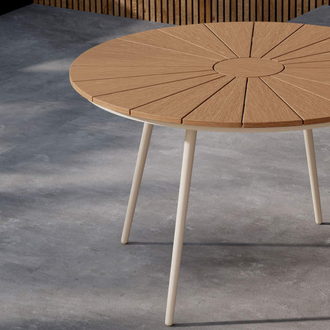 San vito - Table à manger de jardin 4 personnes en aluminium pieds beiges