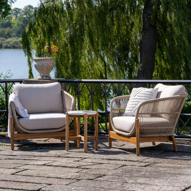 Terracina - Ensemble de jardin 2 fauteuils 1 table en bois 