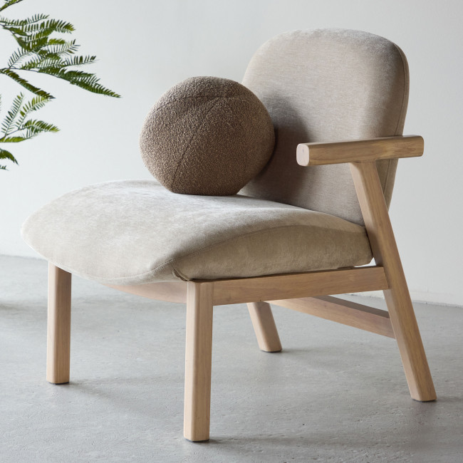 Rile - Fauteuil en tissu et bois