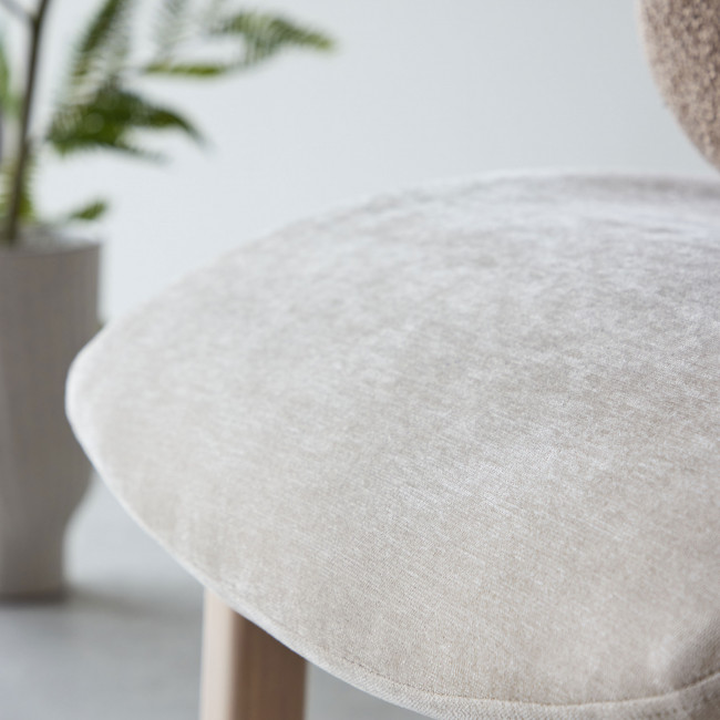 Rile - Fauteuil en tissu et bois