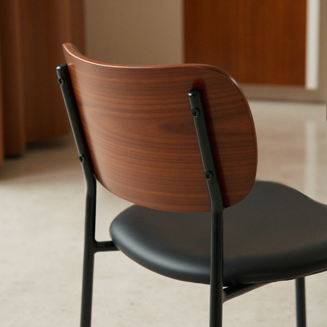 Jens - Lot de 2 chaises en bois foncé, simili et métal