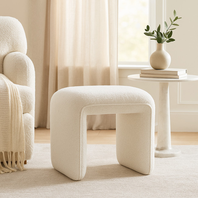 Full - Pouf en tissu bouclette