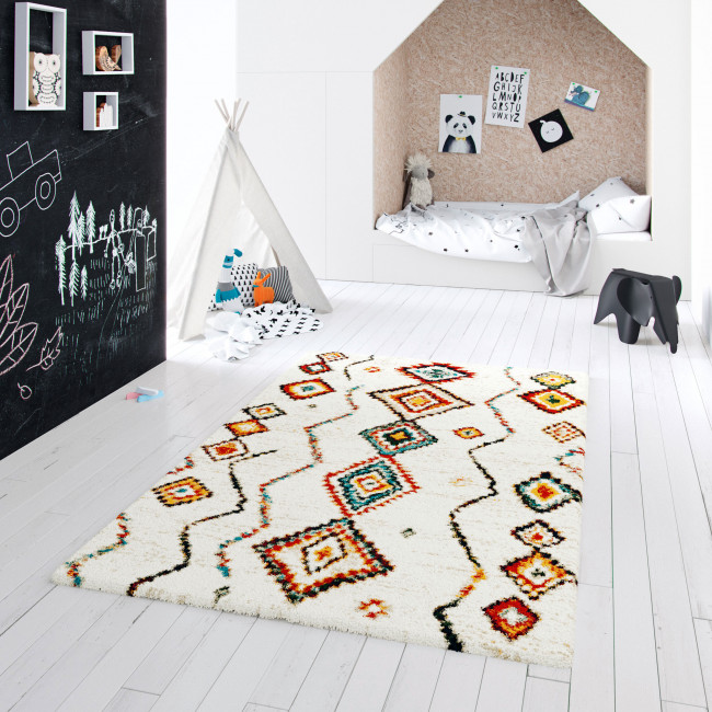 Zazy - Tapis d'inspiration berbère à motif ethnique