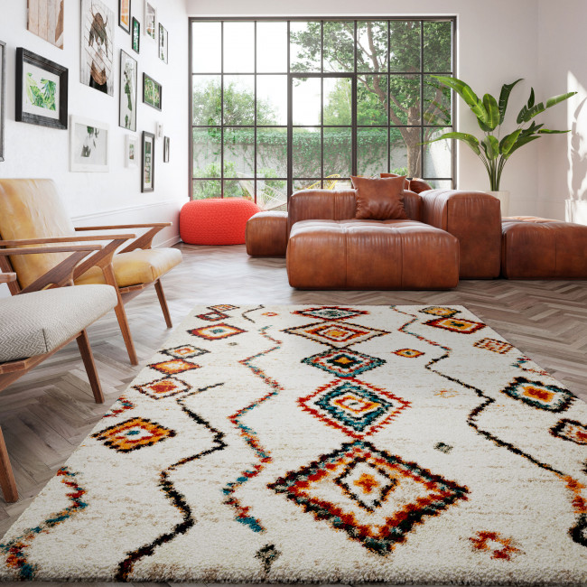 Zazy - Tapis d'inspiration berbère à motif ethnique