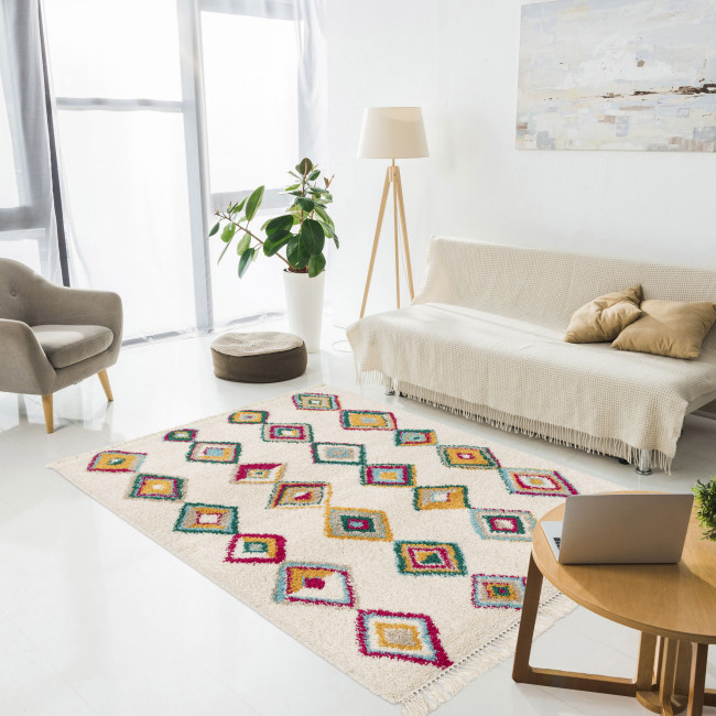 Bobi - Tapis d’inspiration berbère à losanges