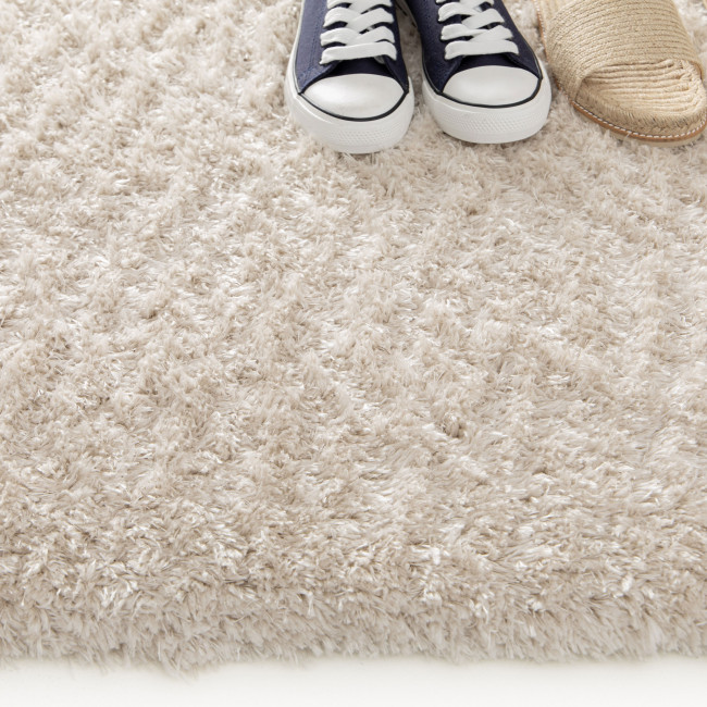 Yuka - Tapis uni à poils longs