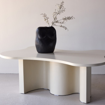 Flow - Table basse organique en bois 120x80cm