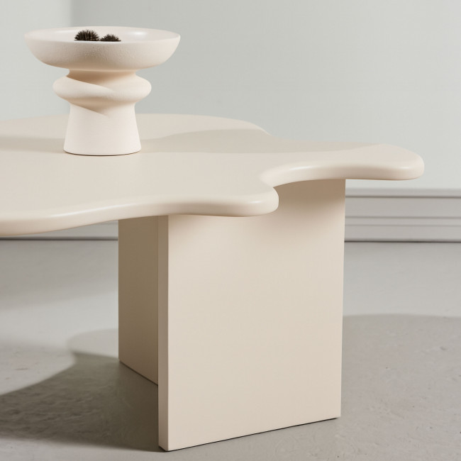 Flower - Table basse organique en bois