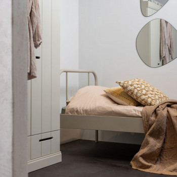 Mata - Lit simple pour enfant en métal 90x200cm