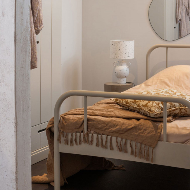 Mata - Lit simple pour enfant en métal 90x200cm