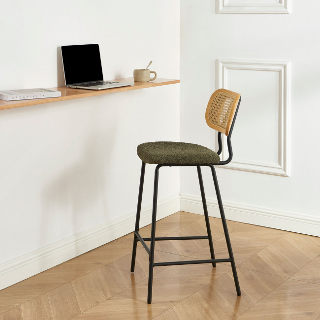 Ema - Lot de 2 tabourets de bar en tissu bouclette et métal H66,5cm