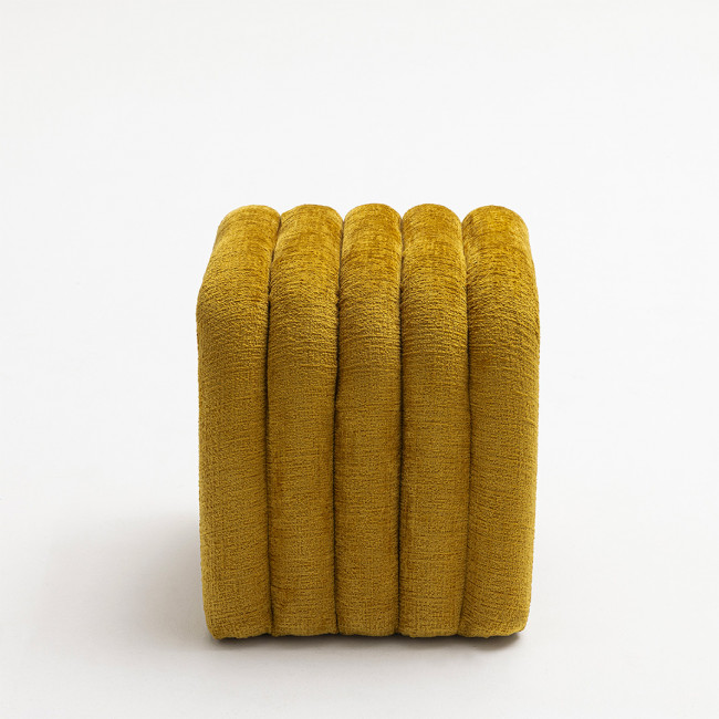 Mui - Tabouret rembourré en tissu chenille