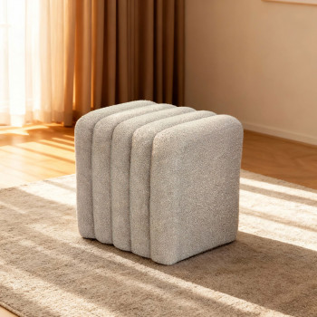 Leto - Pouf rembourré en tissu bouclette