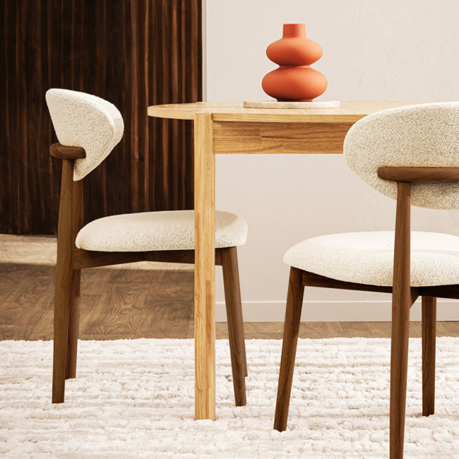 Clara - Lot de 2 chaises en tissu bouclette pieds bois foncé