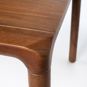 Storm - Table à manger aux bords arrondis en bois 160x90cm