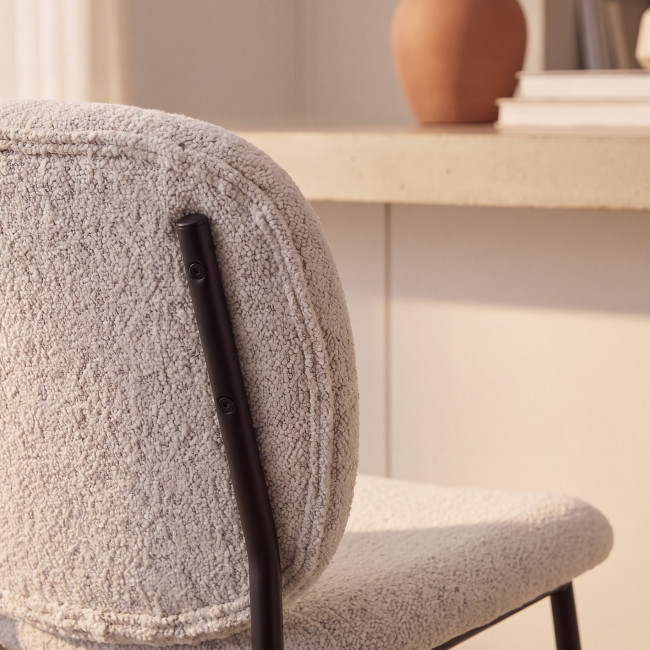 Dalby - Lot de 2 tabourets de bar en tissu bouclette et métal