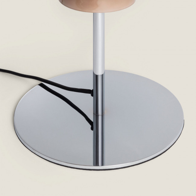 Ella - Lampe à poser en métal finition brillant
