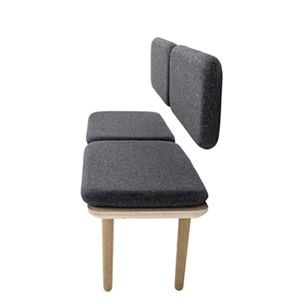 Banc design en chene welcome bloomingville.jpg