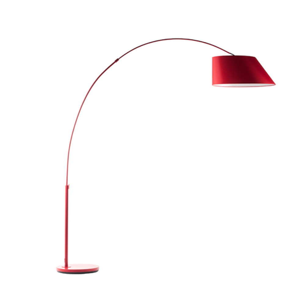 Lampadaire arc design pour salon Zuiver