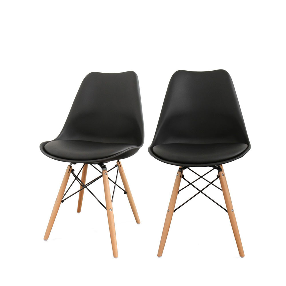 chaise noir et bois