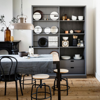 Armoire à porte coulissante en pin Swing