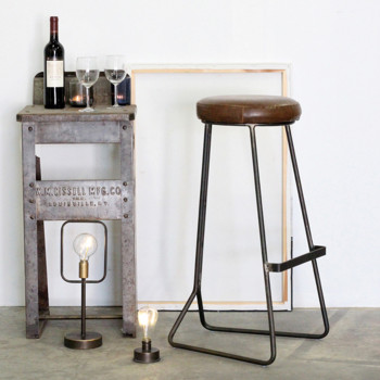 Lot de 2 tabourets de bar en métal et simili-cuir Colombus Redcartel