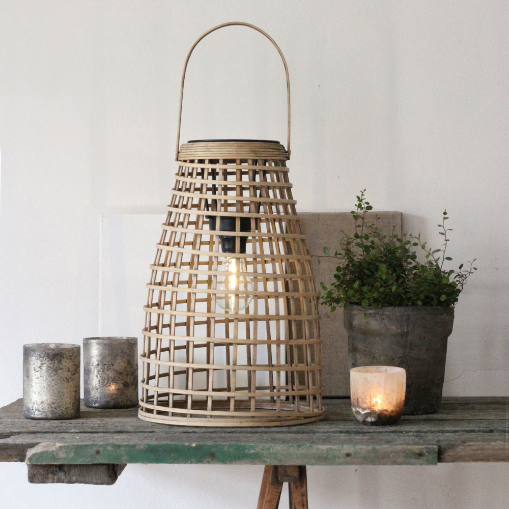 Lampe poser en rotin Malang Redcartel Drawer Lampe poser en rotin Malang Redcartel Drawer