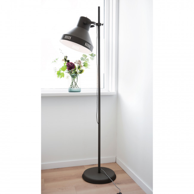 Tuned - Lampadaire en métal