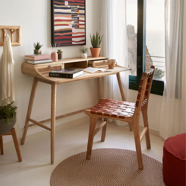 Calixta - 2 chaises en teck et cuir tressé