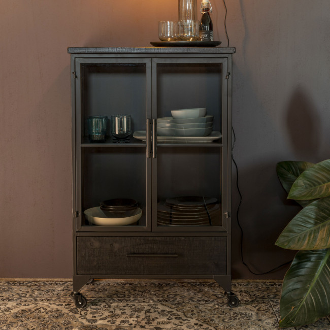 Ferre - Vitrine en bois et métal à roulettes H105cm