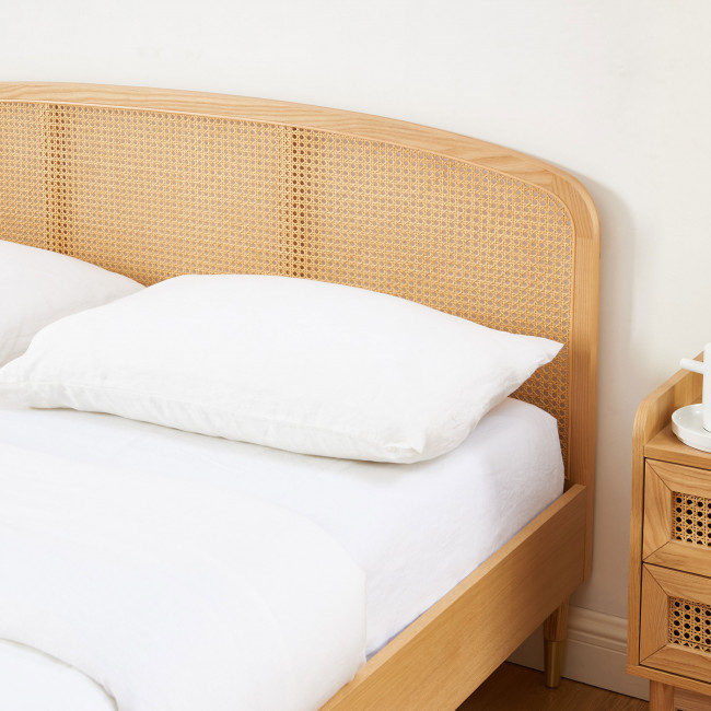 Bombong - Lit en bois et cannage 160x200cm