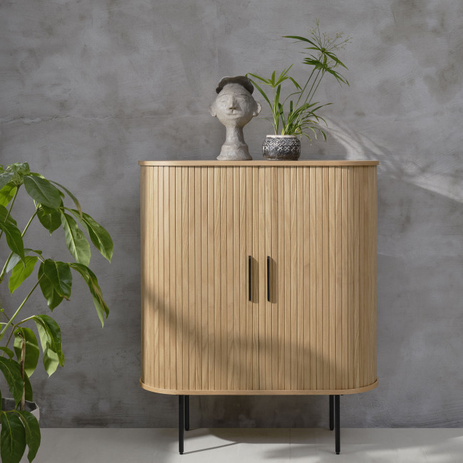 Alicia - Buffet haut aux angles arrondis en bois et métal H118cm