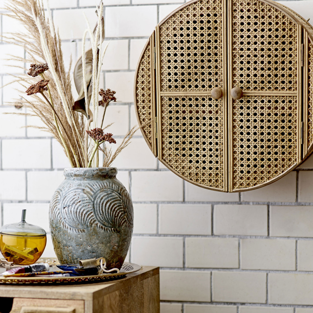 Etagère et armoire de rangement en bois