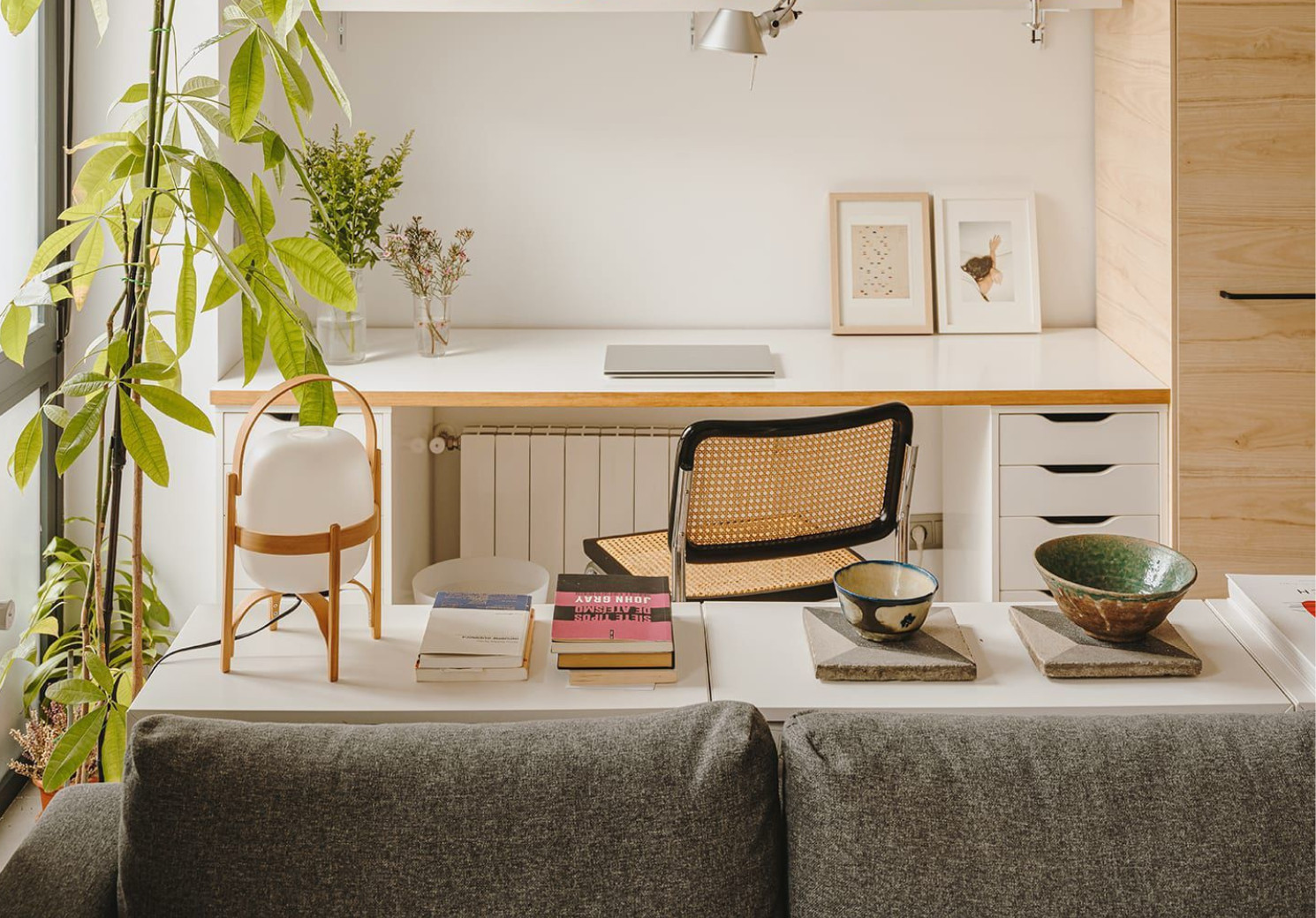 Table Dream Et Ses Deux Tabourets Pour Enfants - Blanc Et Bois à